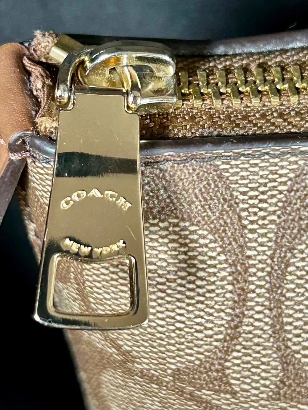 COACH Gallery Tote Handbag